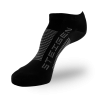 Chaussettes techniques respirantes avec coussinet avant-pied pour un confort maximal.
