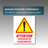 Panneau Attention traversée de randonneurs en Aquilux - 70 x 90 cm